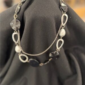 Elegant Black and Silver Women's Necklace